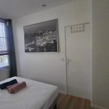 Apartment Quatro Rue Du Theatre