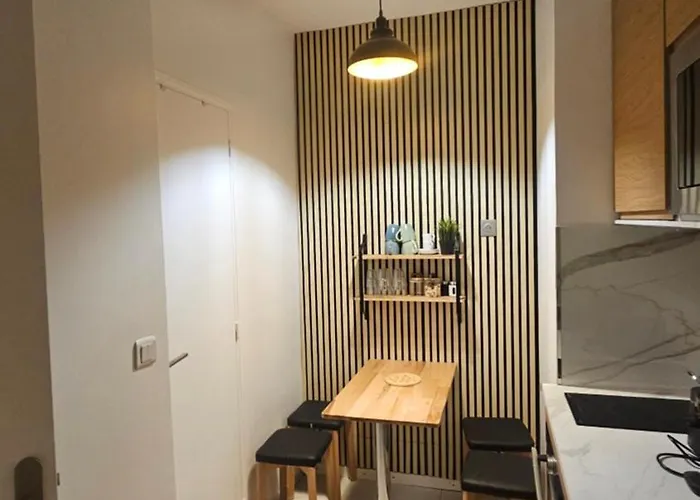 Διαμέρισμα Quatro Rue Du Theatre *